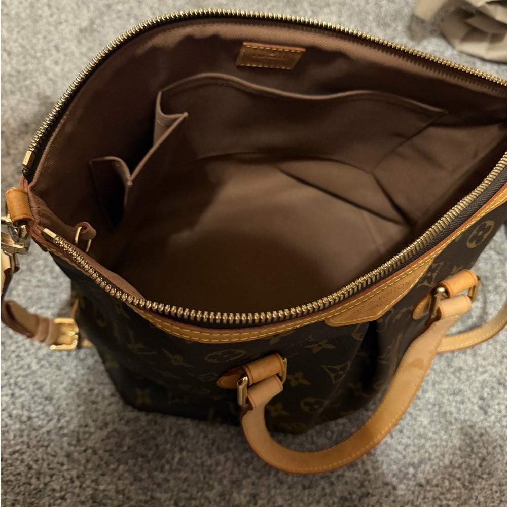 Louis Vuitton Classic Brown Monogram Tote AUTHENTIC no flaws! - Picture 10 of 14